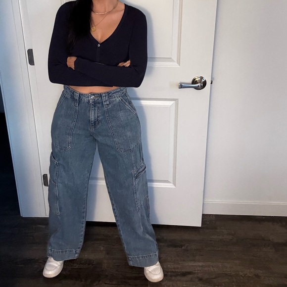 High Rise Blue Jeans - Picture 5 of 6